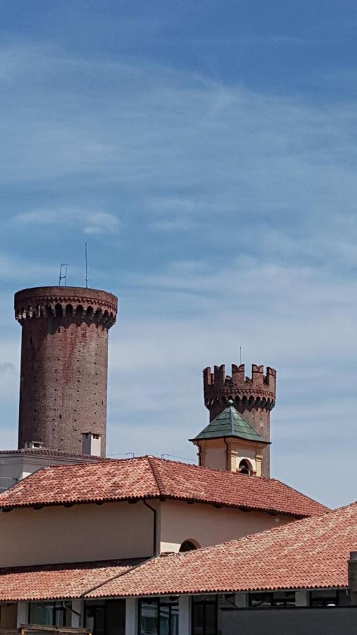 Apartamento Torres Rojas Ivrea Exterior foto