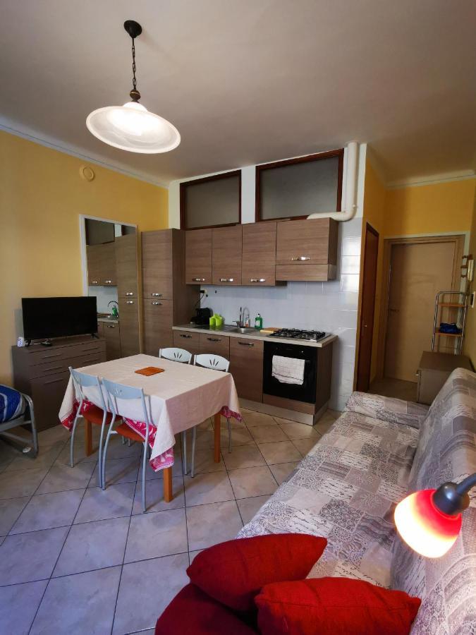 Apartamento Torres Rojas Ivrea Exterior foto